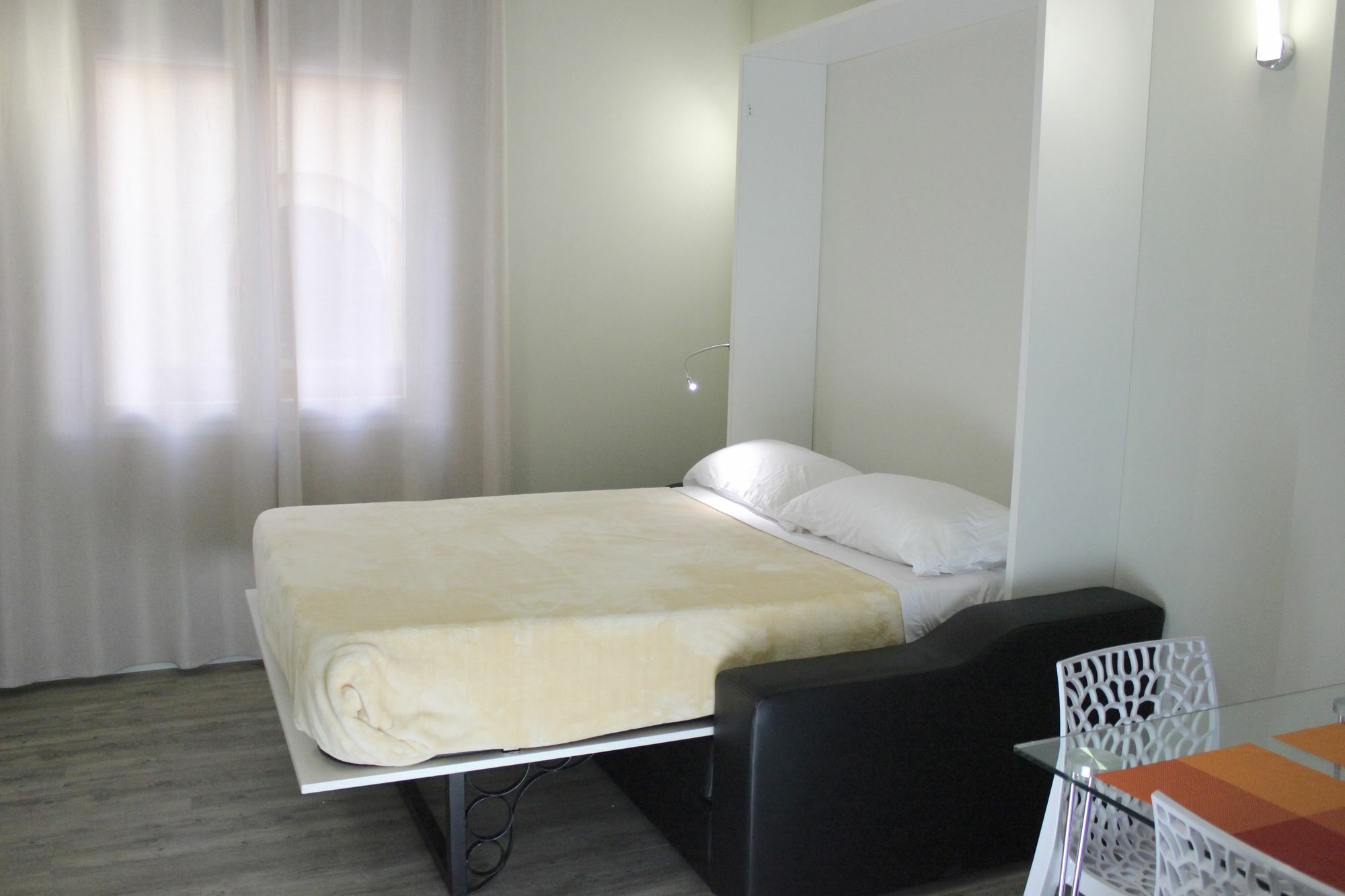 Suites Maestranza - Santas Patronas By Magno Apartments Seville Exterior photo